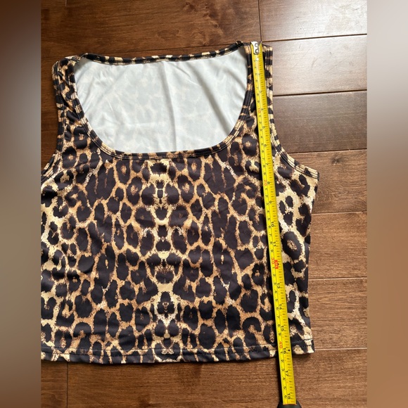 SHEIN CHEETAH PRINT TANK TOP - Picture 4 of 5
